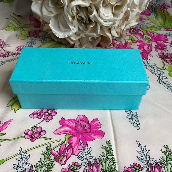 Tiffany & Co. Blue Jewelry Box - Picture 3 of 10